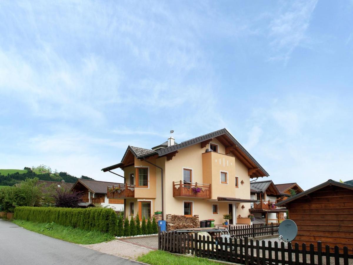 Apartment In Altenmarkt In Pongau Near Ski Area Altenmarkt im Pongau Kültér fotó